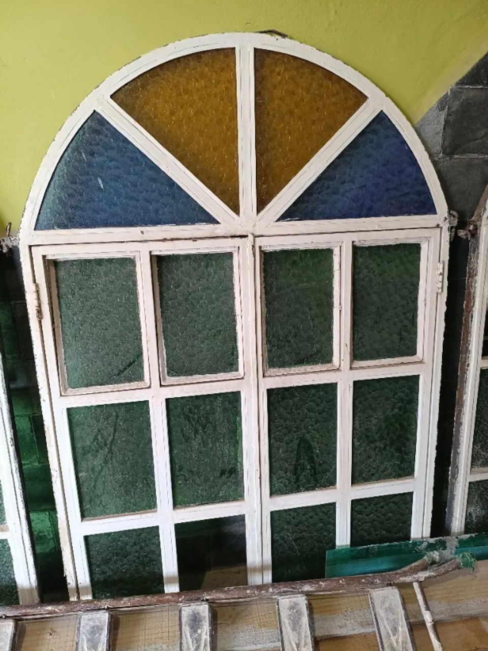 Janelas estilo colonial - Foto 2