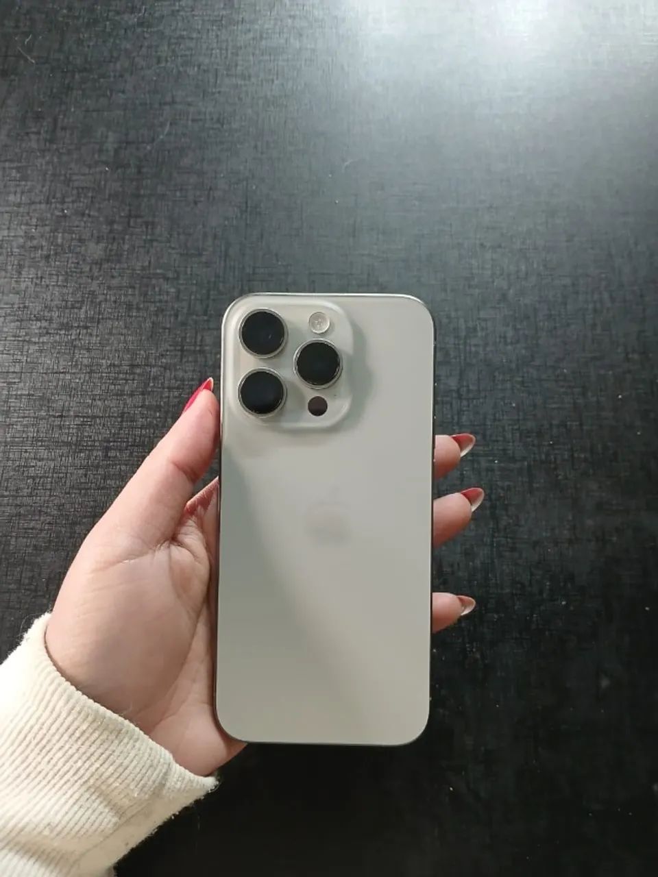 iPhone 15 pro - titânio  - Foto 4