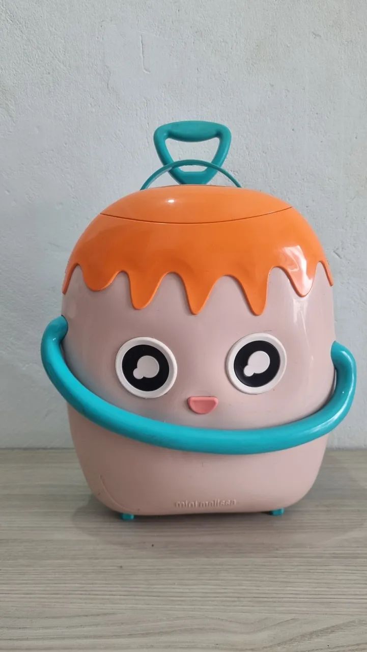  Mochila Mini Melissa Rolling + Turma do Pudim.