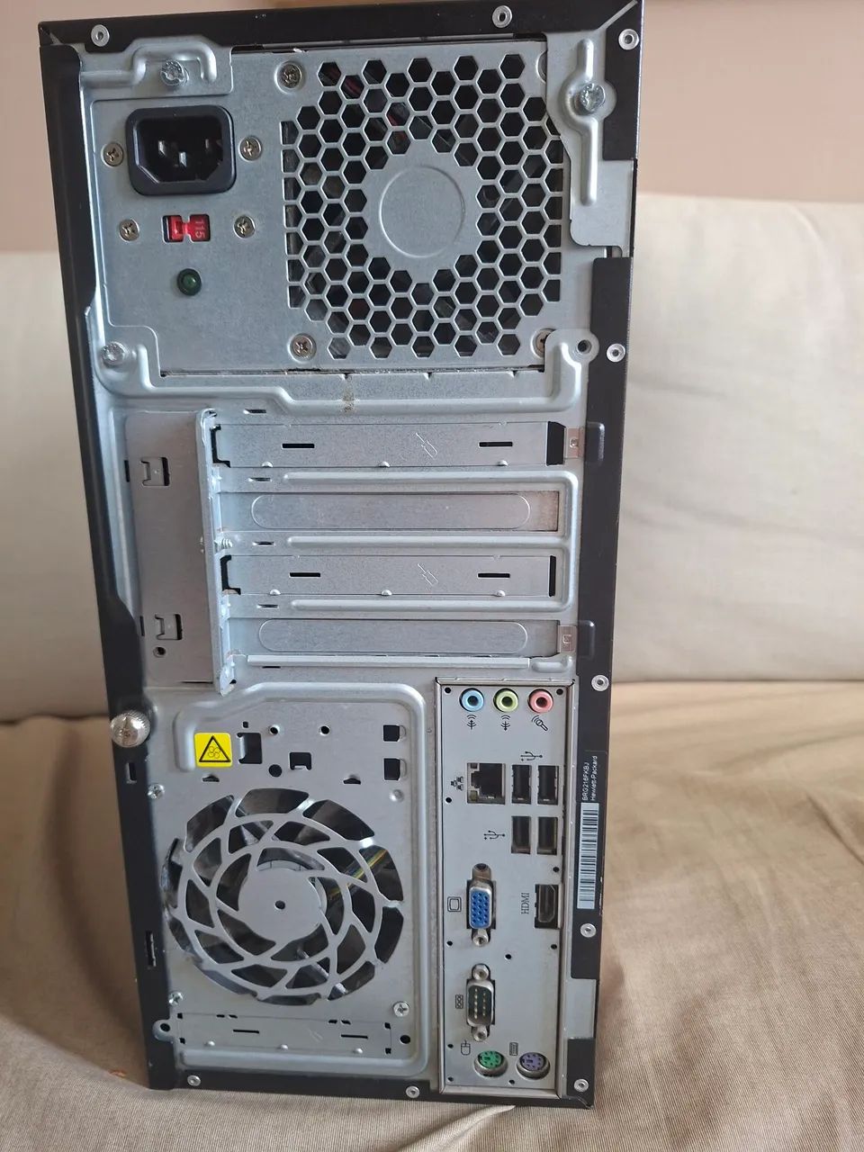 CPU HP Intel Core i3 com 1000GB de disco e 8GB de RAM - Foto 2