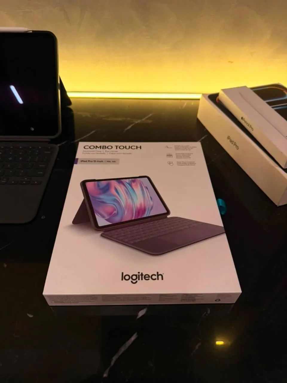 iPad Pro M5 11 Polegadas 256GB + Apple Pencil Pro + Combo Touch Logitech - Foto 2