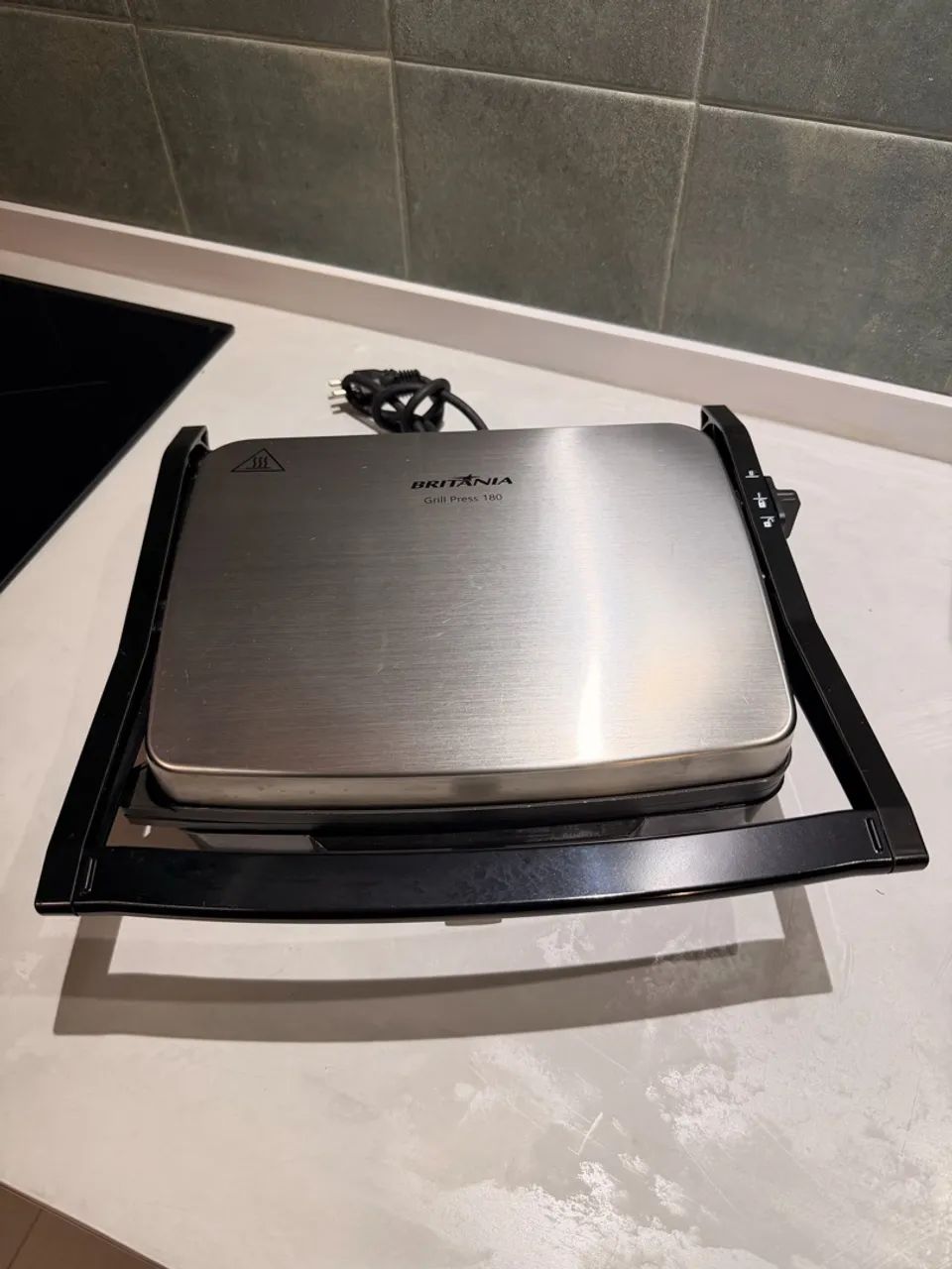 Grill Press 180 BRITÁNIA