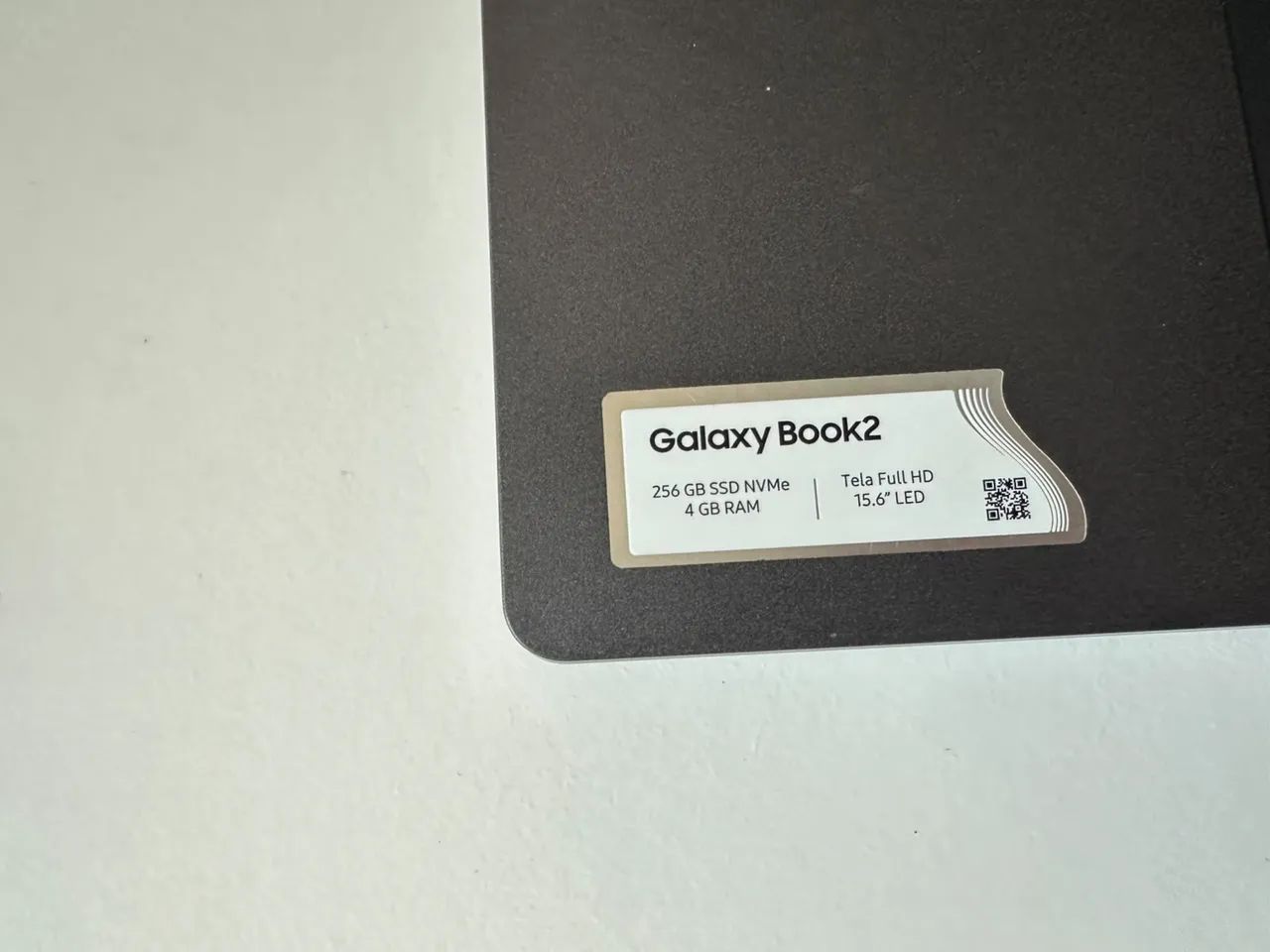 SAMSUNG BOOK 2 - Foto 3