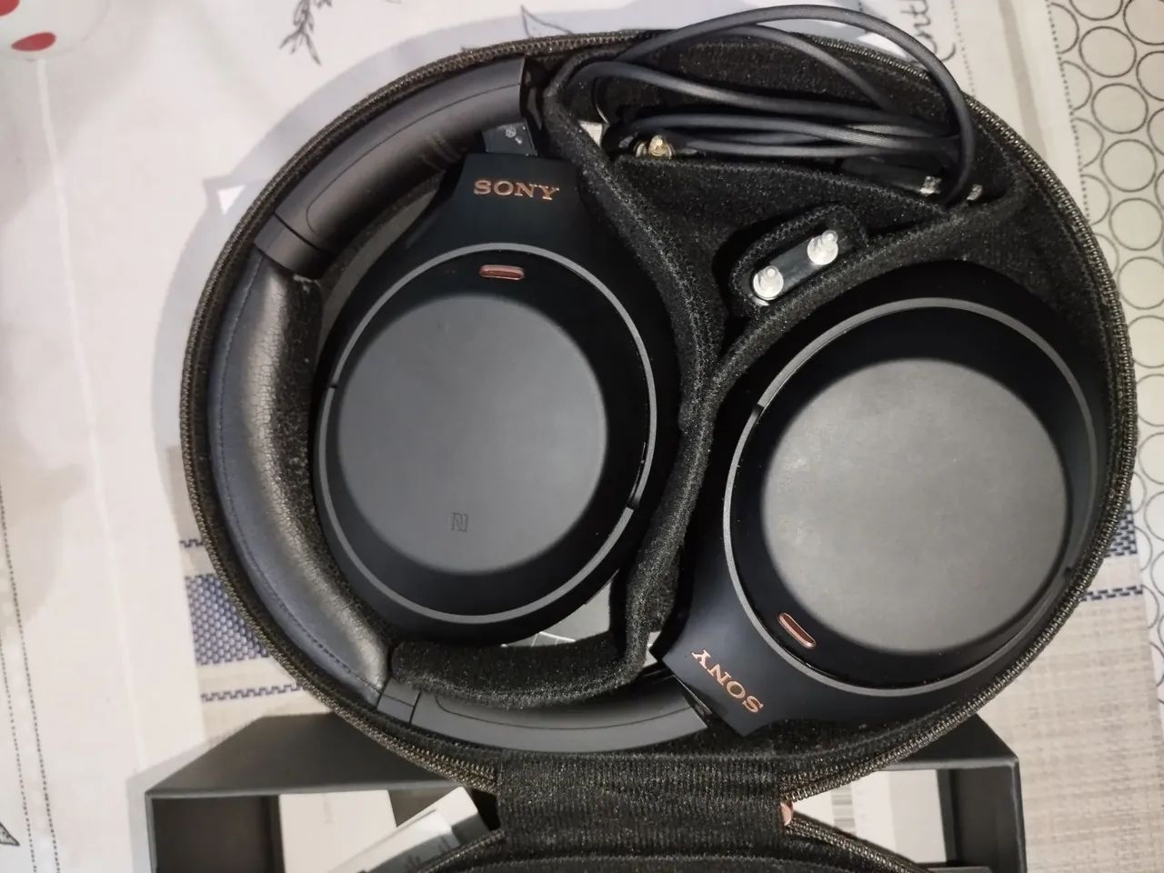 Fones Sony WH-1000XM4 Bluetooth  - Foto 4