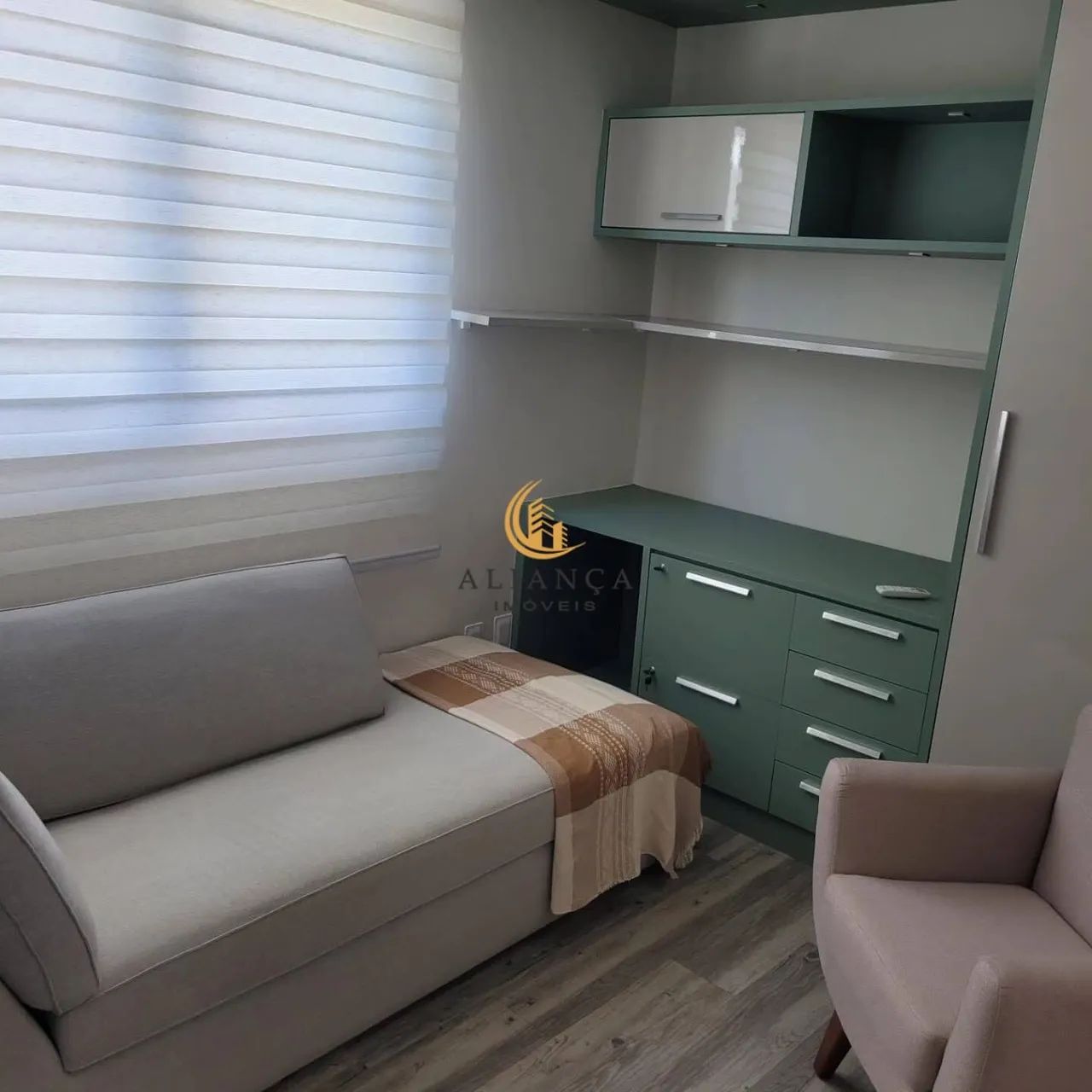 Sala comercial semi-mobiliada na Trindade em Florianópolis - Foto 4