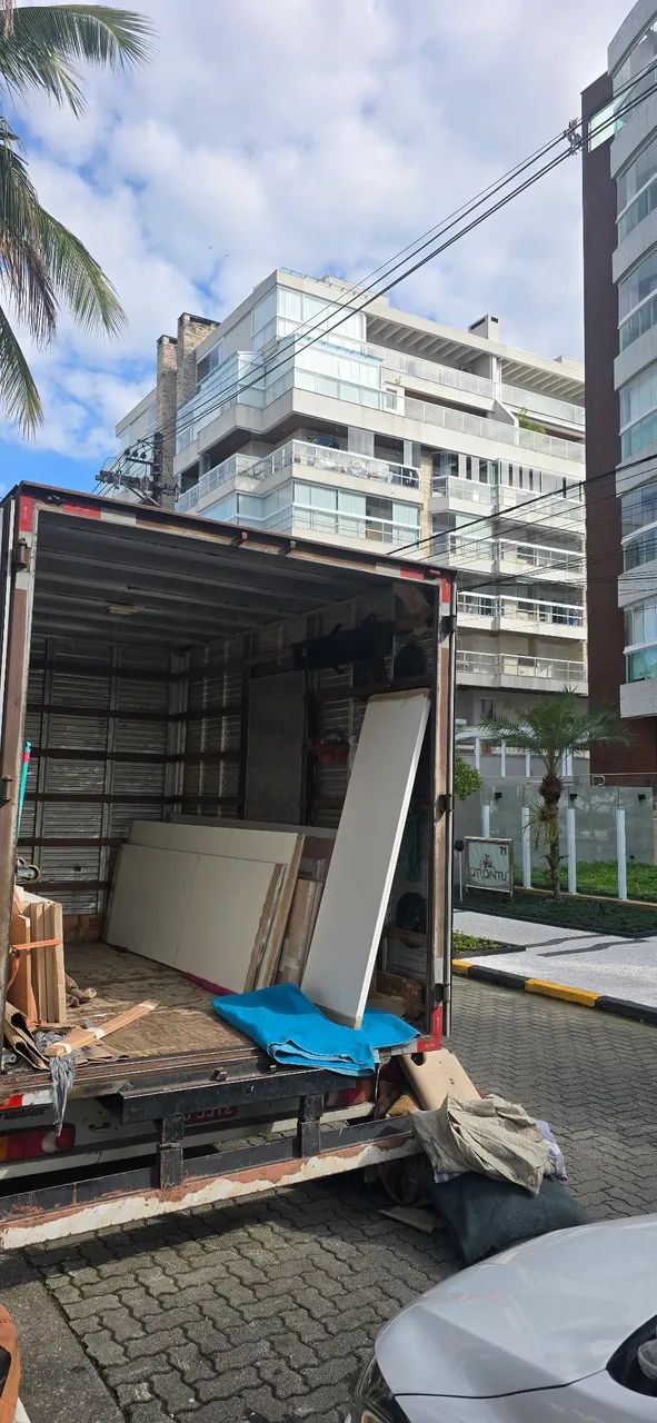 Carretos e mudanças em São Paulo,interior e litoral  com toda segurança  - Foto 5