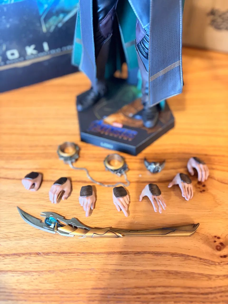 Hot Toys Loki Avengers: Endgame - NUNCA EXPOSTO - Foto 4