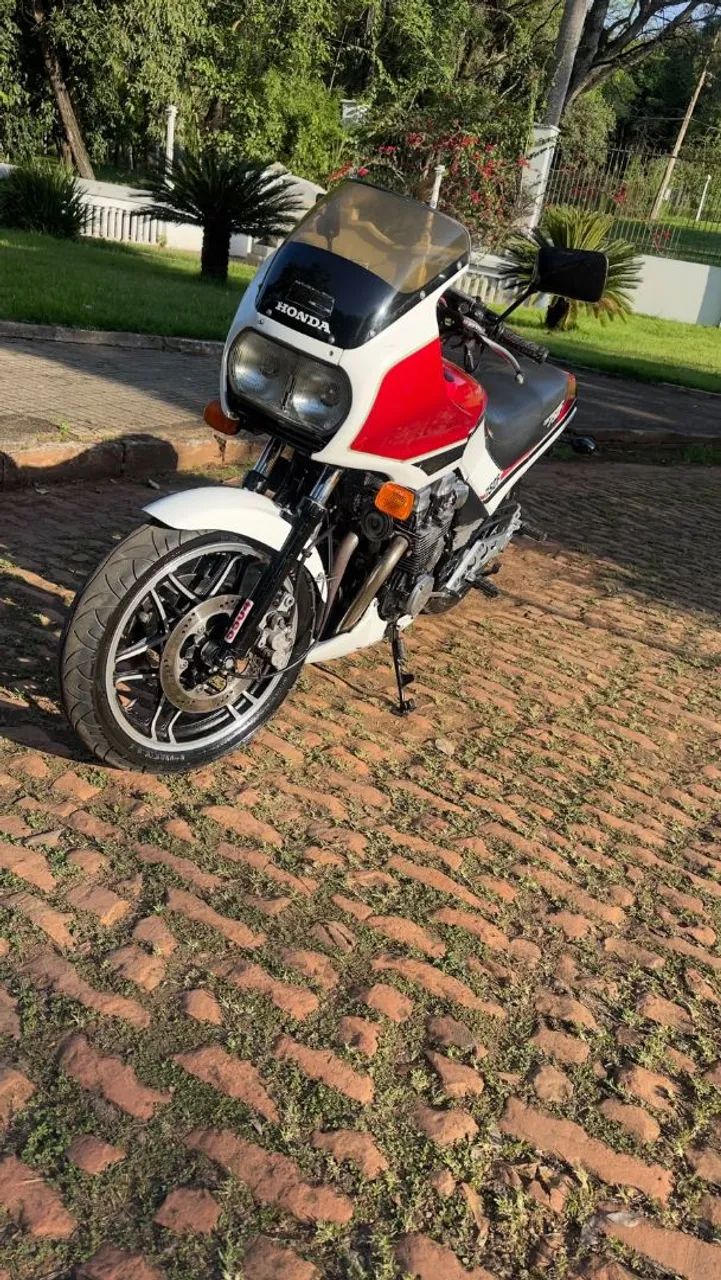 Honda CBX 750F - Foto 4