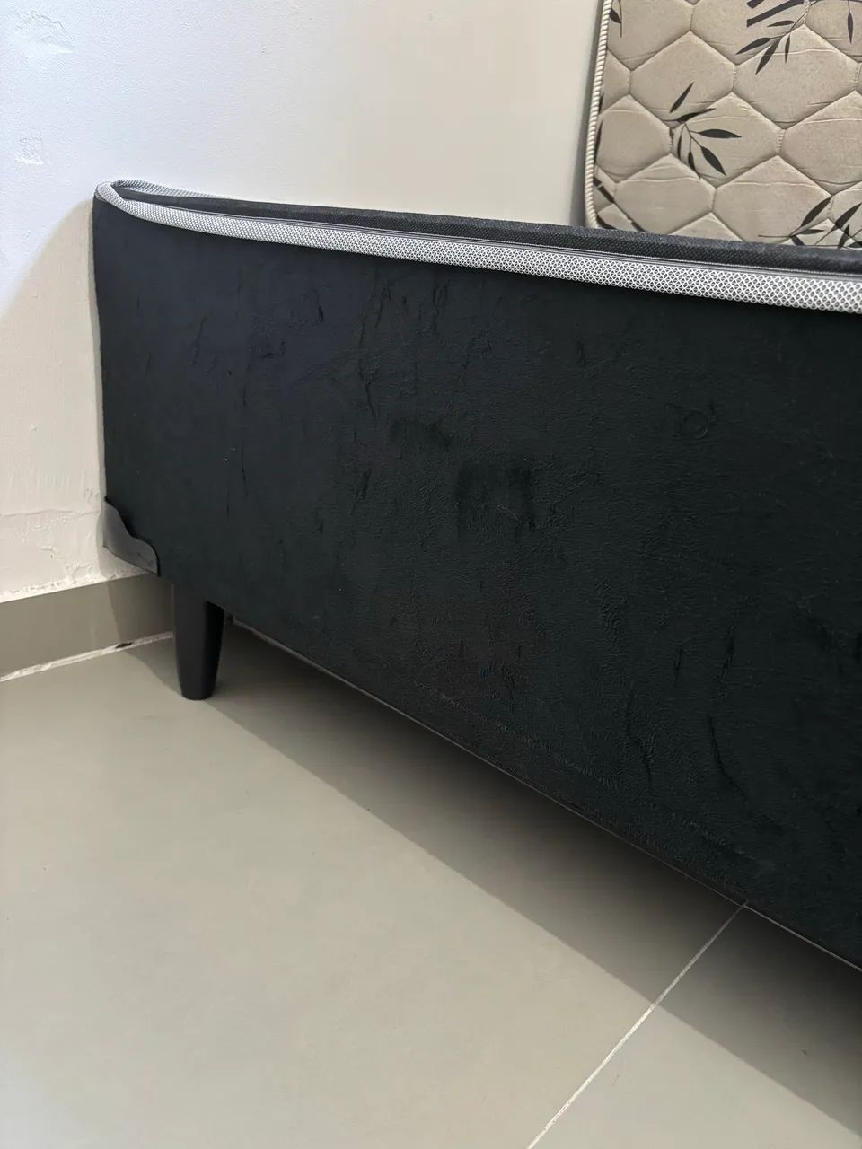 Base cama box sem colchão 