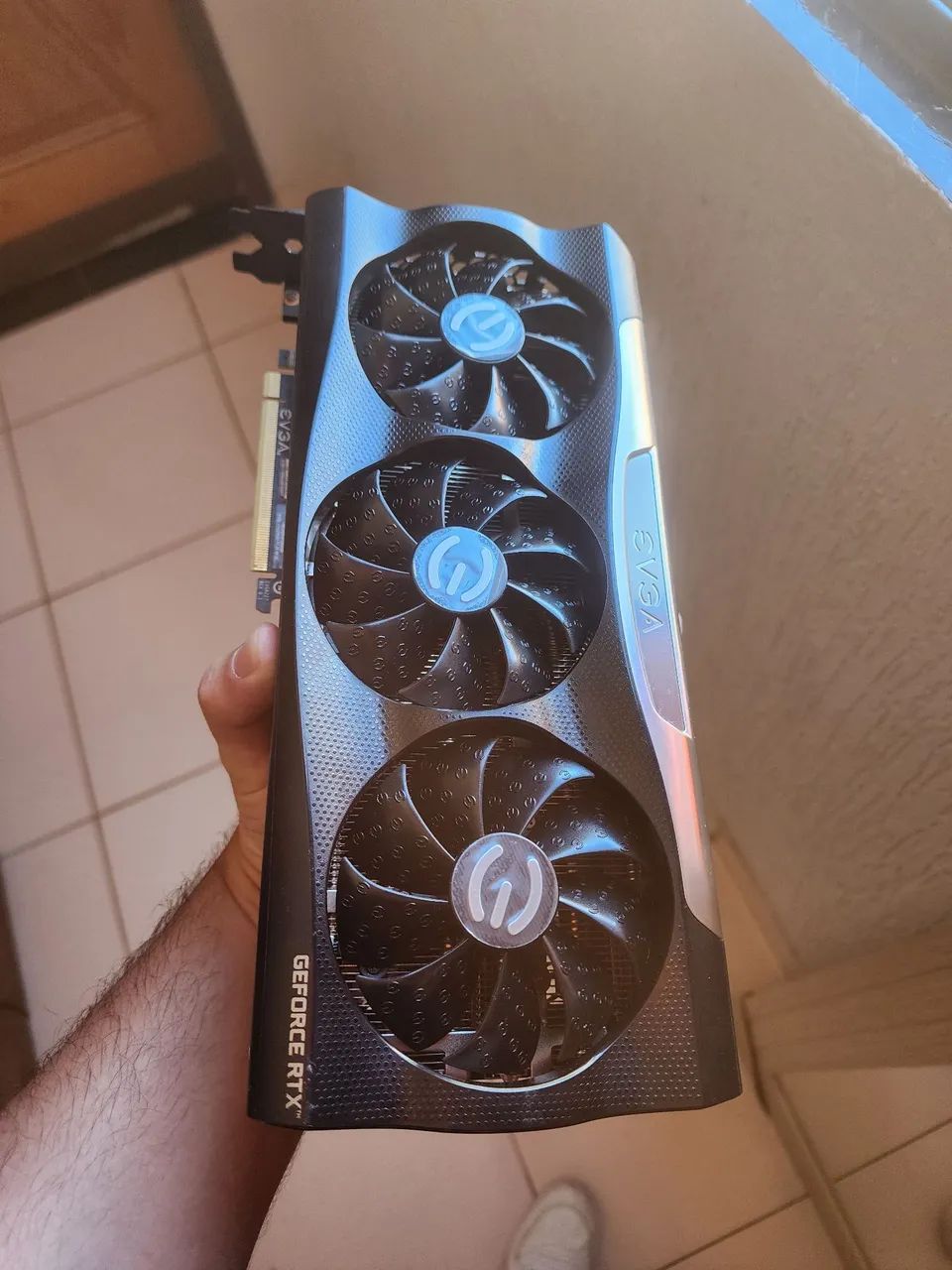 RTX 3090 24GB - EVGA FTW3 ULTRA 