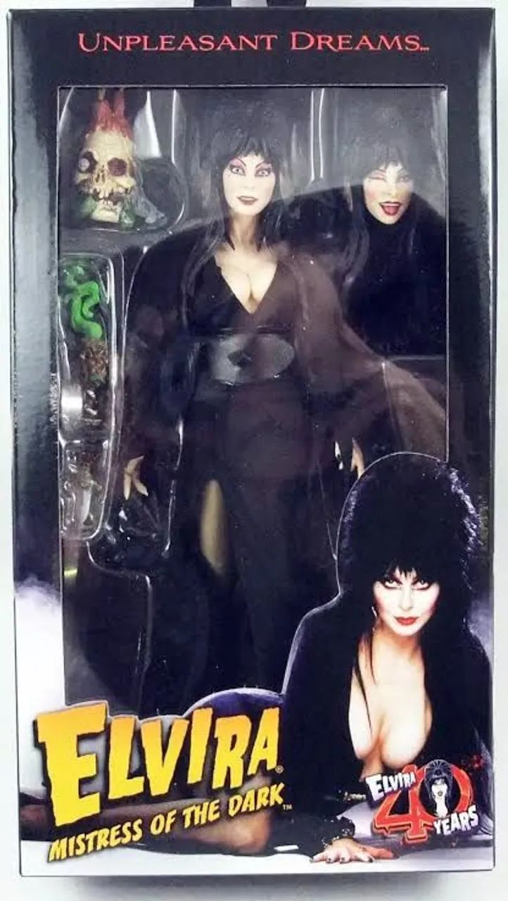Action Figure/Boneca Elvira Rainha das Trevas. NECA. ORIGINAL. COM CAIXA. USADA. COMPLETA. - Foto 4