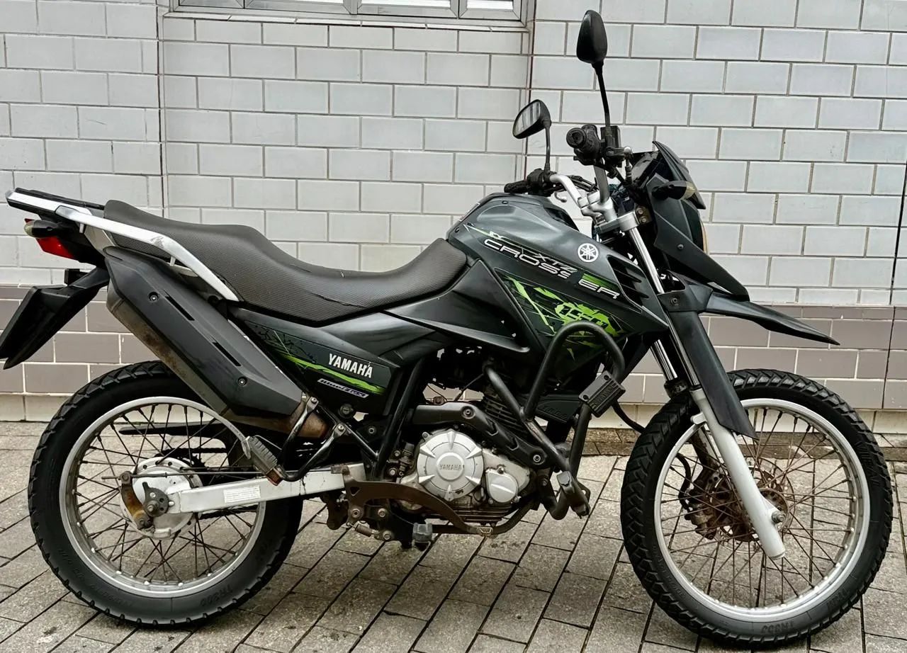 Crosser 2015