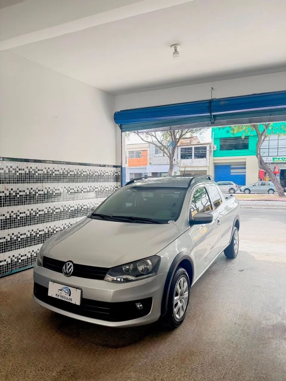 Volkswagen Saveiro Saveiro Trendline 1.6 T.Flex 8V CD 2015