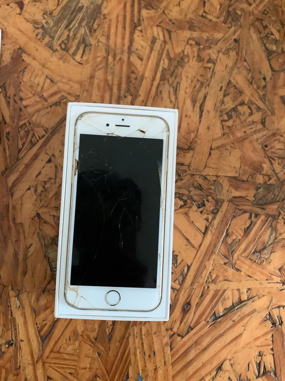 iPhone 6s para arrumar com caixa - Foto 2