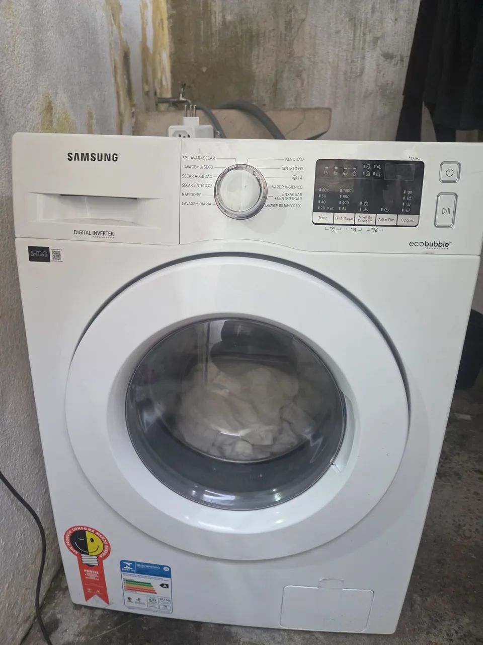 Máquina lava e seca
