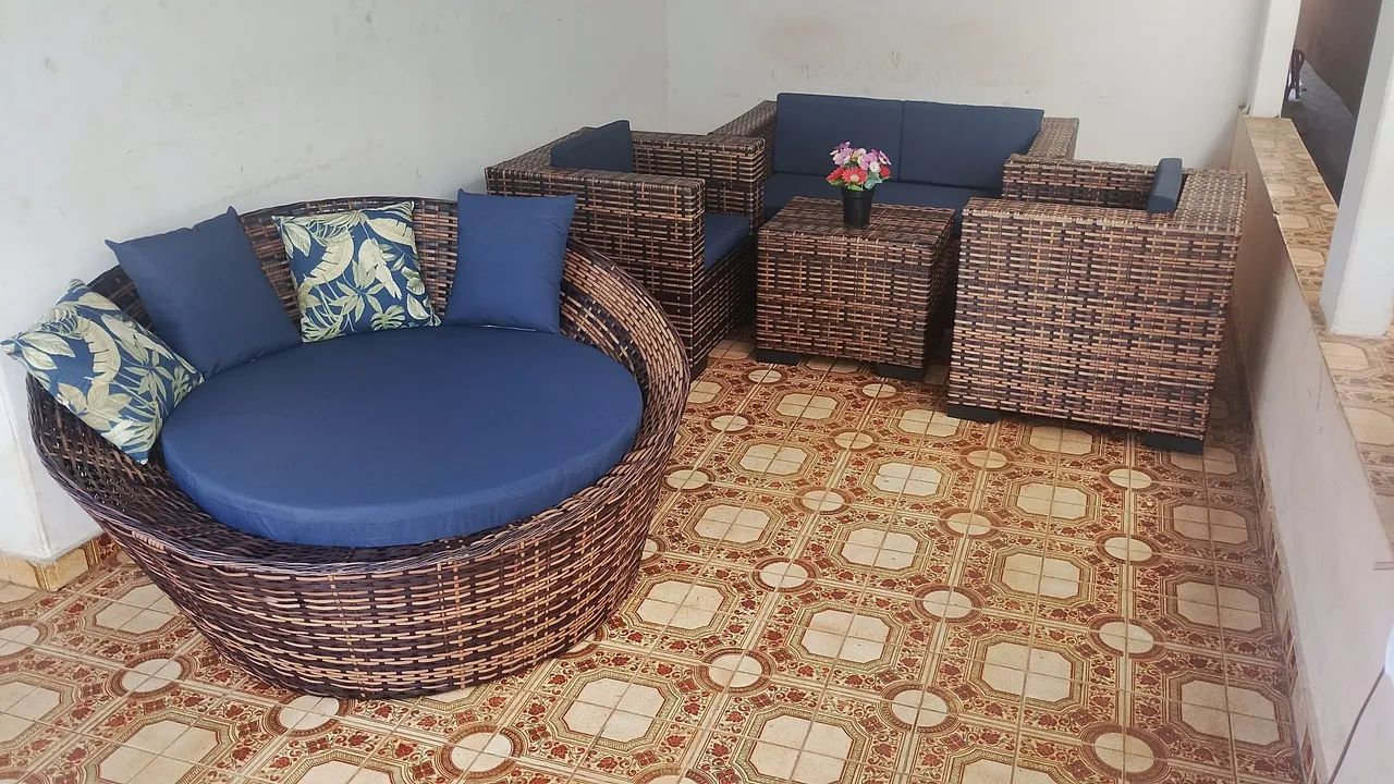 Conjunto de sofá alto padrão de vime sintético  - Foto 4