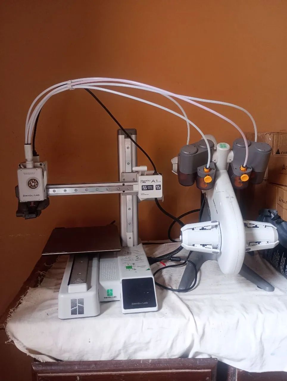 ? Bambu Lab A1 Mini Combo + AMS Lite + Kit para Impressão 3D - Foto 3