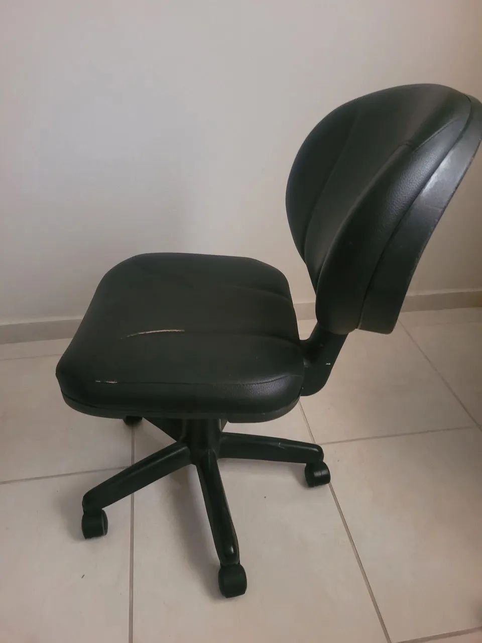 Cadeira giratória de escritório - Foto 2