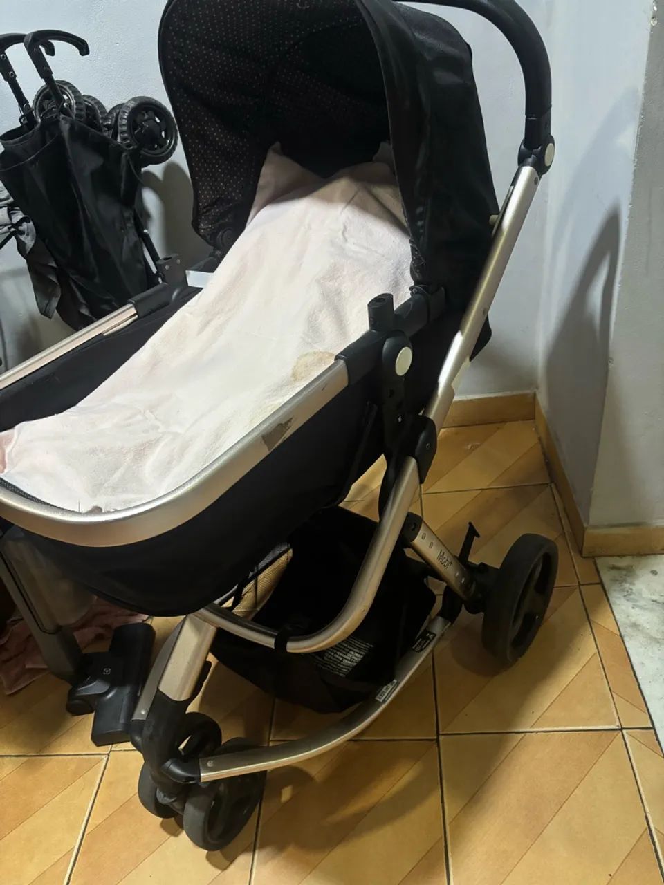 Carrinho de bebê + bebê conforto  - Foto 2
