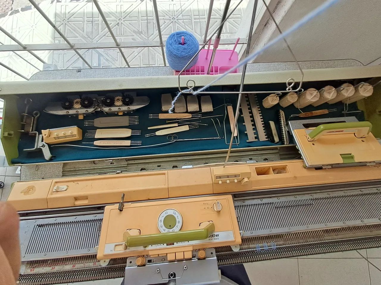 Vendo máquina de tricô  - Foto 2