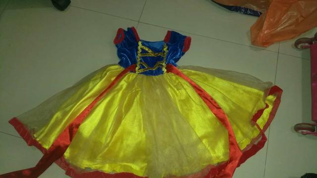 Vestido branca de neve 1 ano luxo