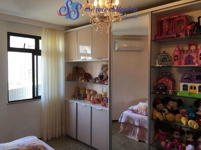 Apartamento um por andar no Meireles com excelente localização - Foto 6