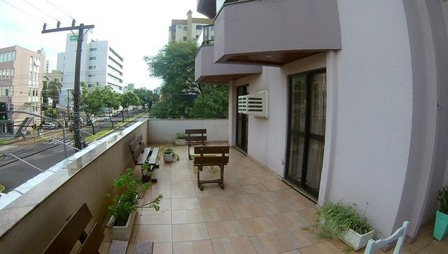 Belíssimo apartamento de 172m² de área privativa, sacada de 100m² no centro de Chapecó SC - Foto 3