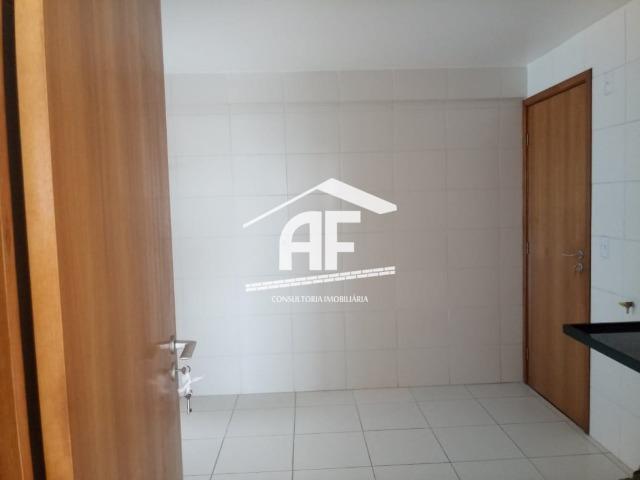 Apartamento para venda possui 91m² com 3 quartos localizado no bairro do Farol - Foto 4