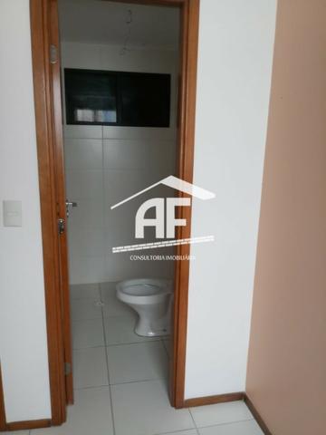 Apartamento para venda possui 91m² com 3 quartos localizado no bairro do Farol - Foto 11