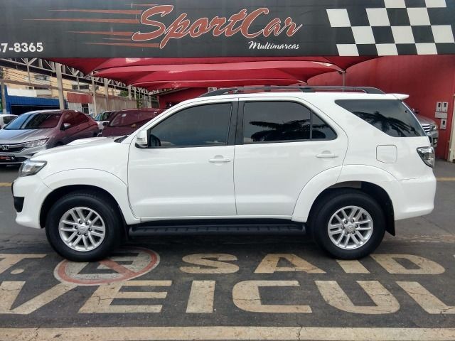 Hilux SW4 Srv Aut Diesel 7L 2012/2012 - Foto 4