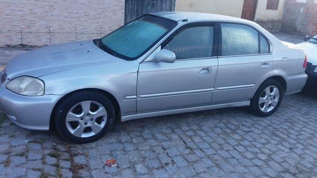 Vendo ou troco um ronda Civic completo ano 1999 1.6 banco de couro - Foto 6