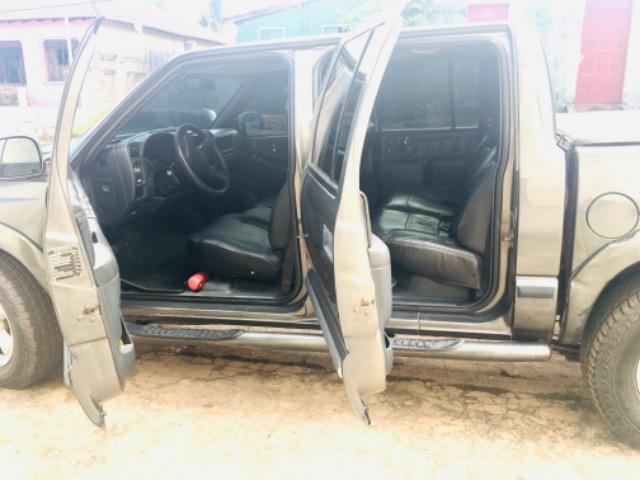 Carro s-10 Excelente estado - Foto 5