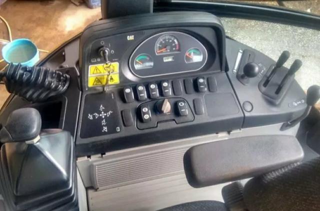 Retroescavadeira Cat 416 - Foto 5