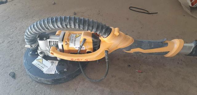 Lixadeira de parede Menegotti MLP 710 H
