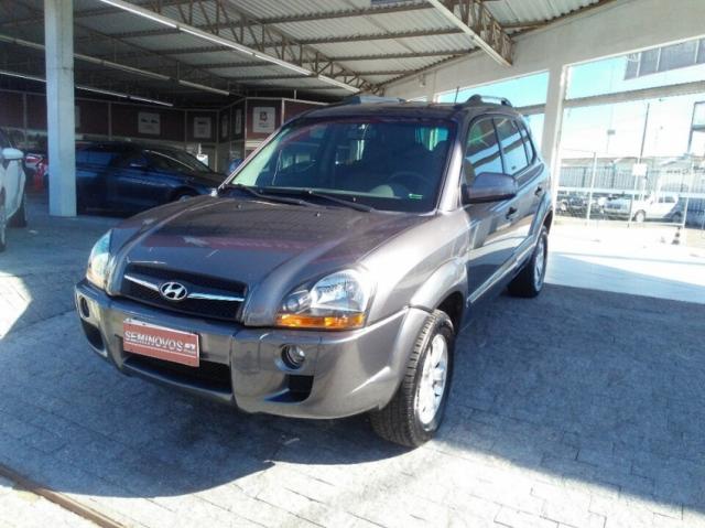 HYUNDAI IMP TUCSON GLS 4X2 2.0 16V AT Cinza 2015/2016 - Foto 2