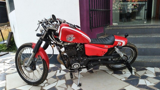 MOTO CUSTOMIZADA