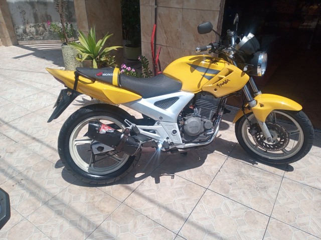 VENDO TWISTER 02 03 TODA EM DIAS TRANSFERÊNCIA NA MÃO