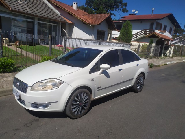 FIAT LINEA 2013 COMPLETO