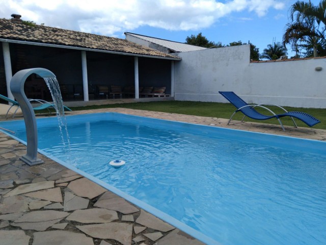 Casa de 3 qtos, piscina, churras e sauna em Itaipuaçu.