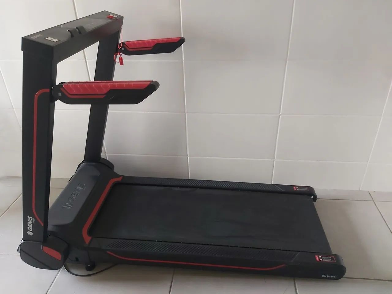 Esteira Elétrica Genius Fitnesc GT 1000 - Foto 4