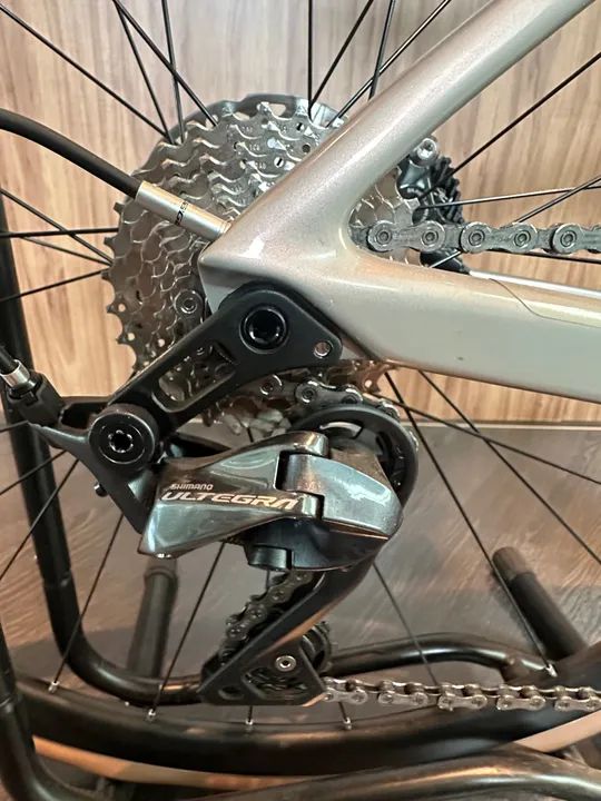 Bicicleta Scott Addict RC - Tamanho 52 - impecável - Foto 3