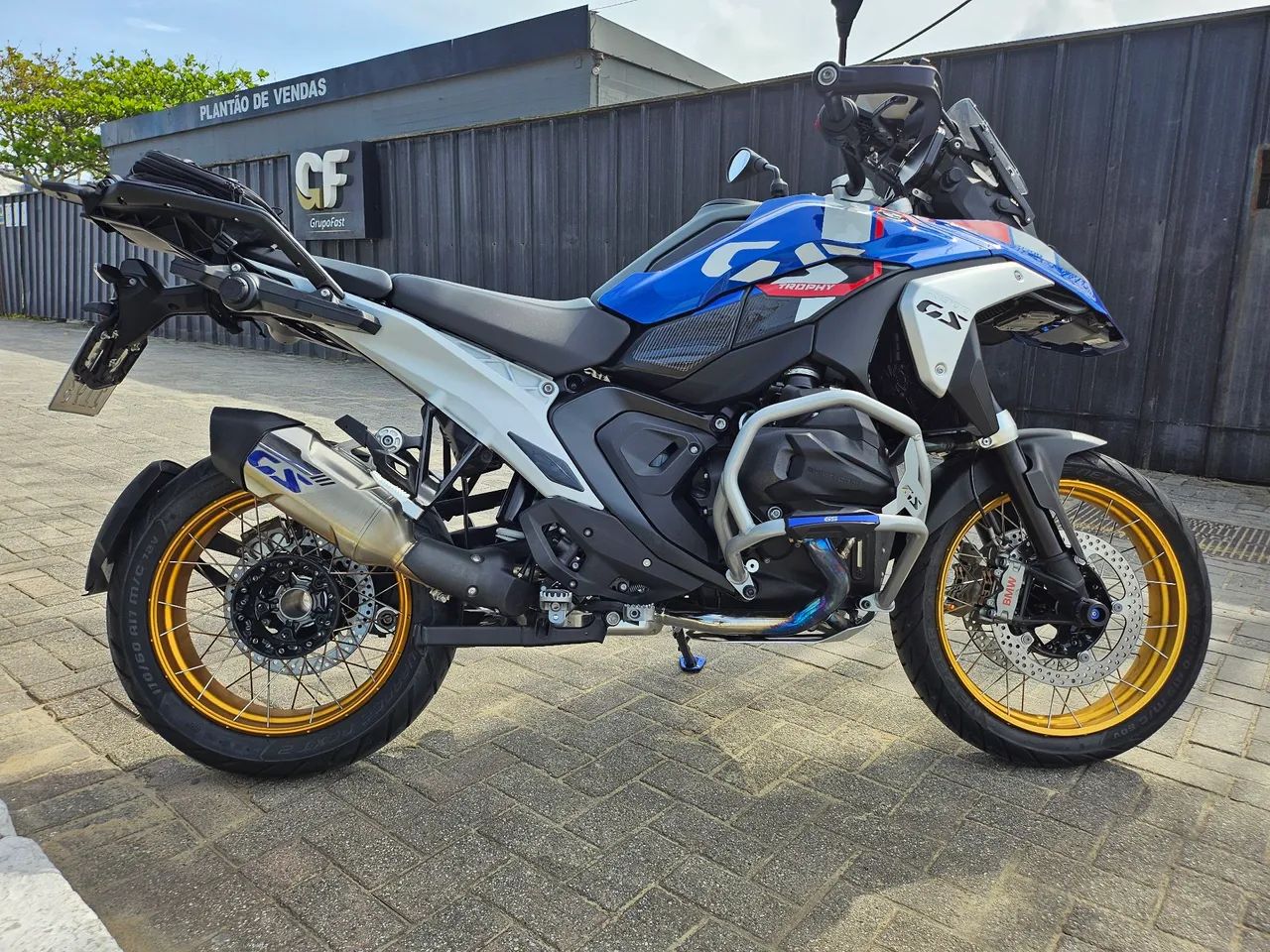 GS TRUPHY 1300 2024 - Foto 3