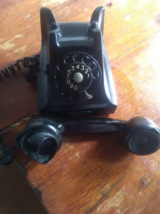 Telefone Antigo Preto em Baquelite Ericsson - Foto 3