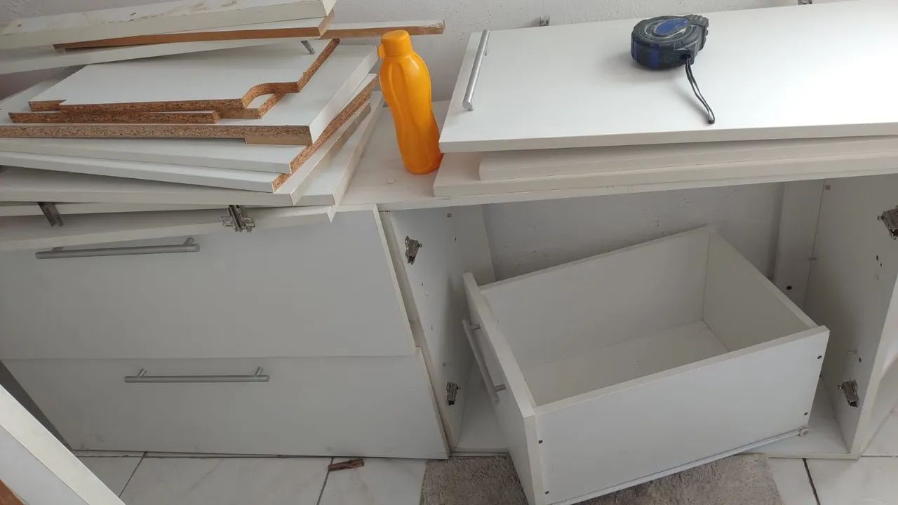 Armário Branco de parede