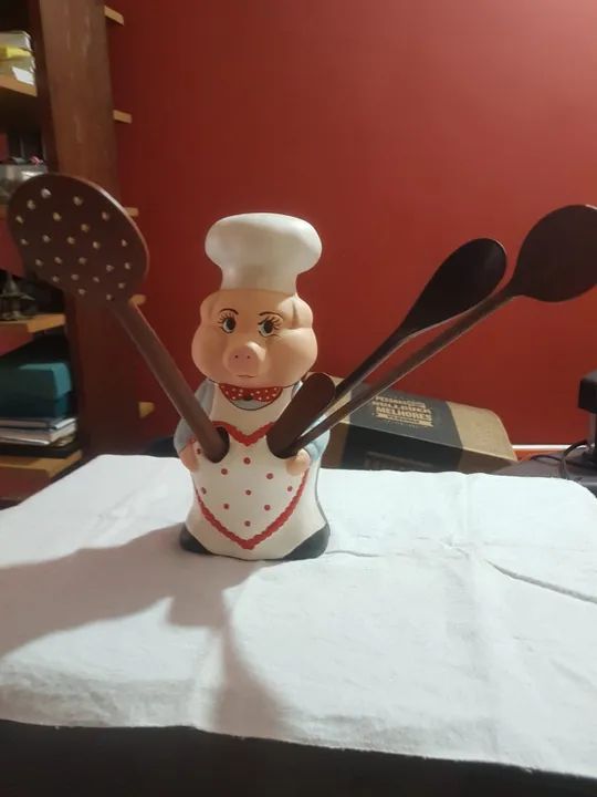 Chef Porquinha + Galinha de Gesso - Vintage - Foto 2