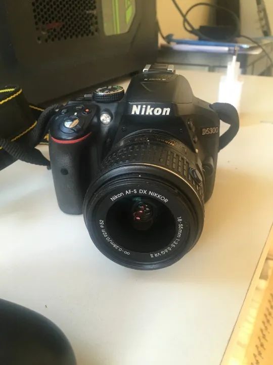 Nikon D5300 - Foto 2