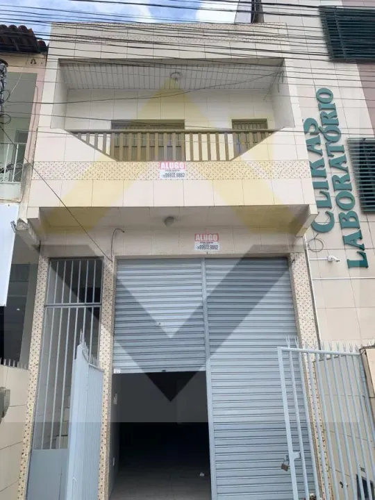 Casa para Locação em Aracaju, Dezoito do Forte, 2 dormitórios, 1 banheiro