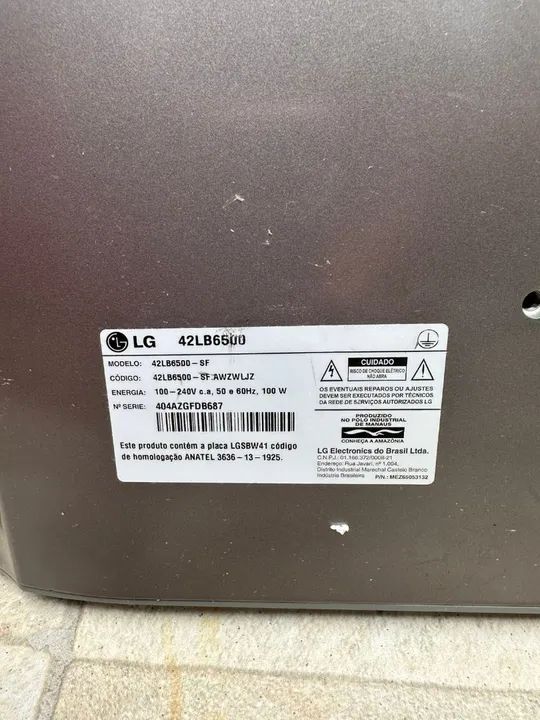 TV LG modelo 42lb 6500  polegadas funcionando tela trincada - Foto 2