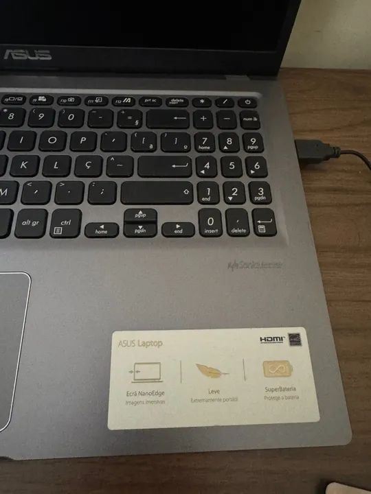 Notebook AMD Ryzen 5 3500U with Radeon Vega Mobile Gfx     2.10 GHz - Foto 5