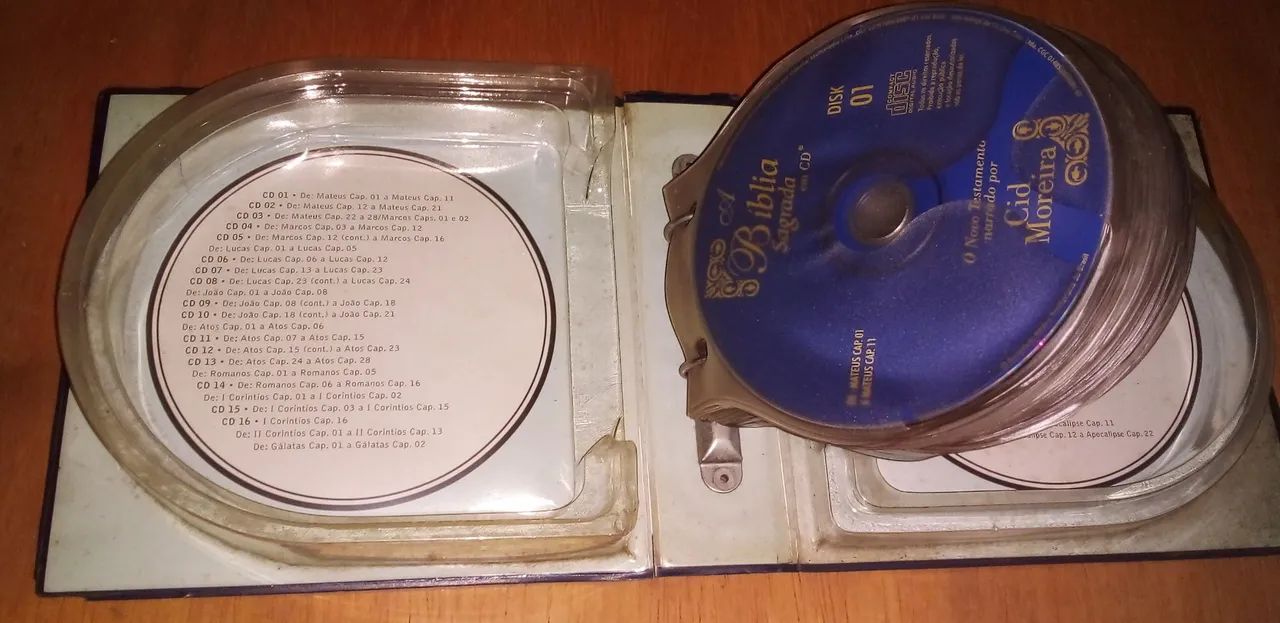 A Bíblia Sagrada em 23 cds narração  Cid Moreira - Novo Testamento . - Foto 4